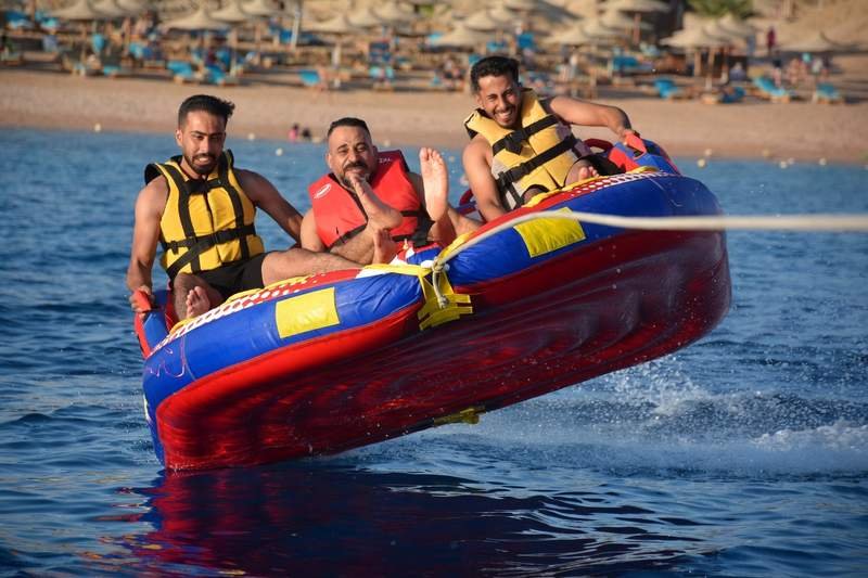 تيوب مع Tasneem Aqua Sports